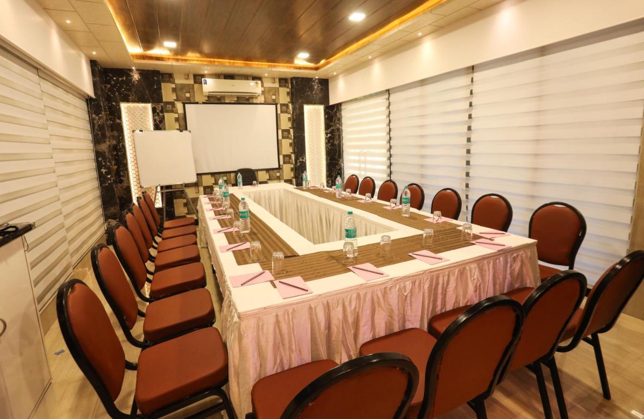 Jyoti Dwelling Hotel Βομβάη Εξωτερικό φωτογραφία